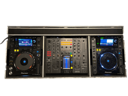 DJ-Case DJM-2000